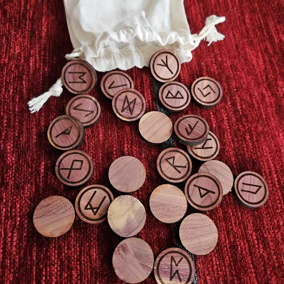 24 Elder Futhark Old Norse Runes Red Cedar - Picture 2 of 4